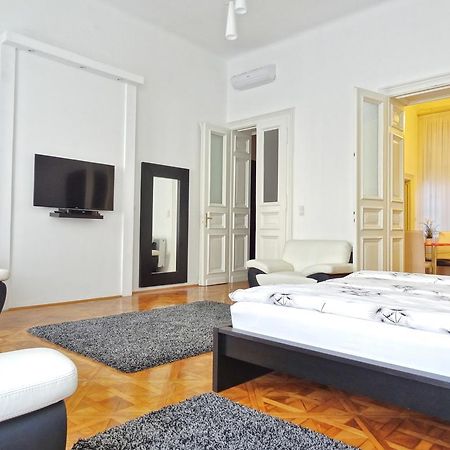 Erzsebet Boulevard Apartment บูดาเปสต์ ห้อง รูปภาพ